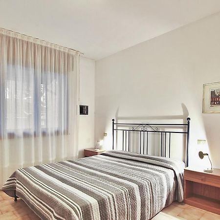 Villa Renata لينانو سابيادورو الغرفة الصورة